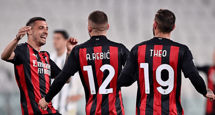 Leyan队在训练赛中输给了Baolan队！ Zoom ：Leyan处于劣势并且不说话。职业比赛时也是这样吗？