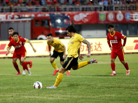 【战报】2025LPL春季赛，EDG延续连胜势头，TES轻取LNG